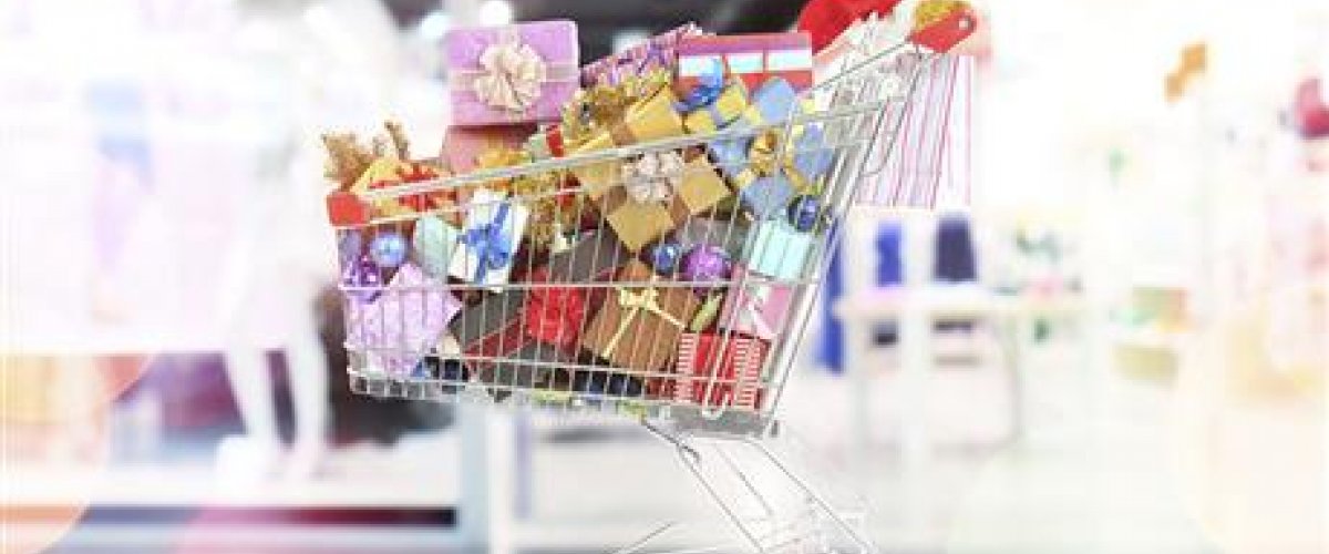 Portugueses preveem gastar 252 euros no natal